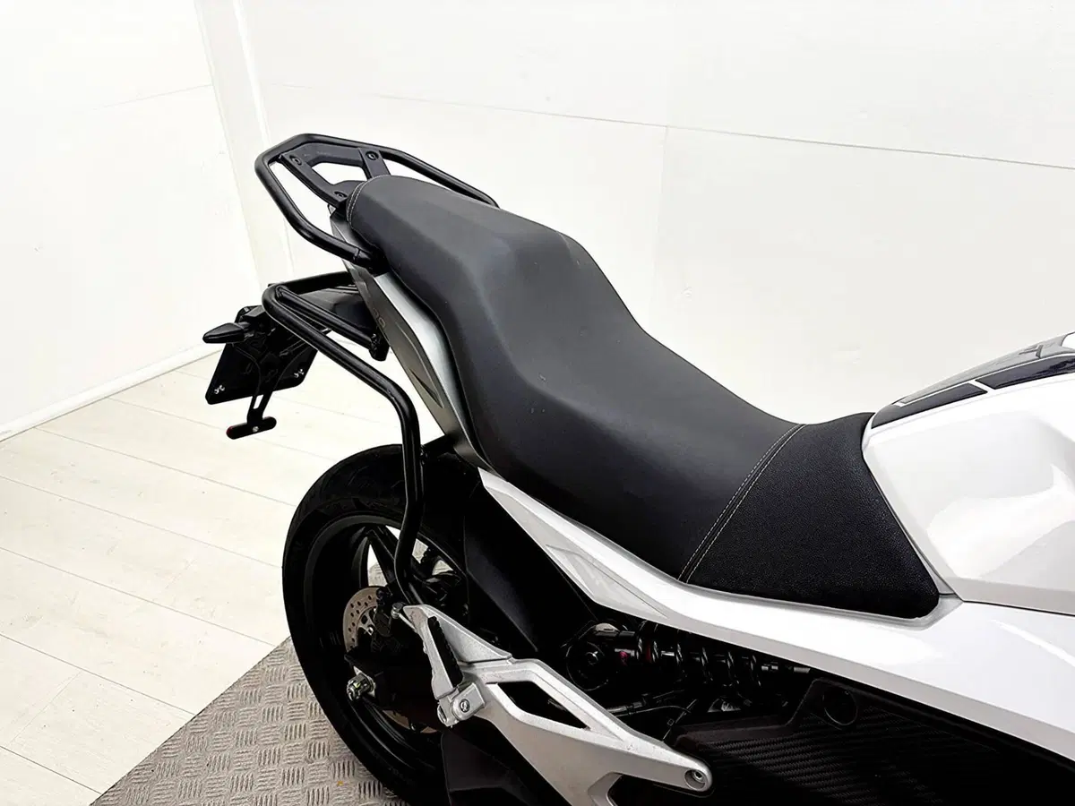 CFMOTO 700MT (2024 - 26) (19)