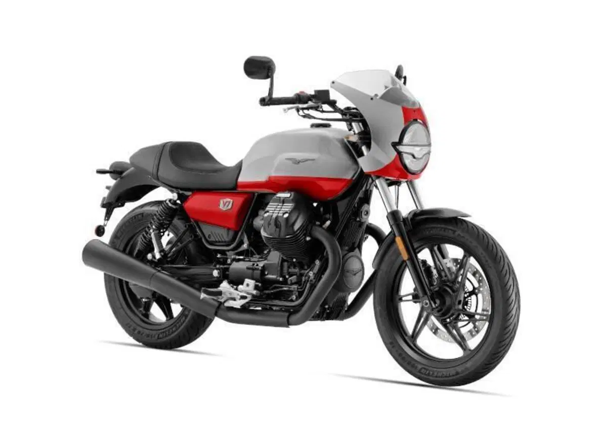 Moto Guzzi V7 Stone Corsa (2023 - 25) (4)