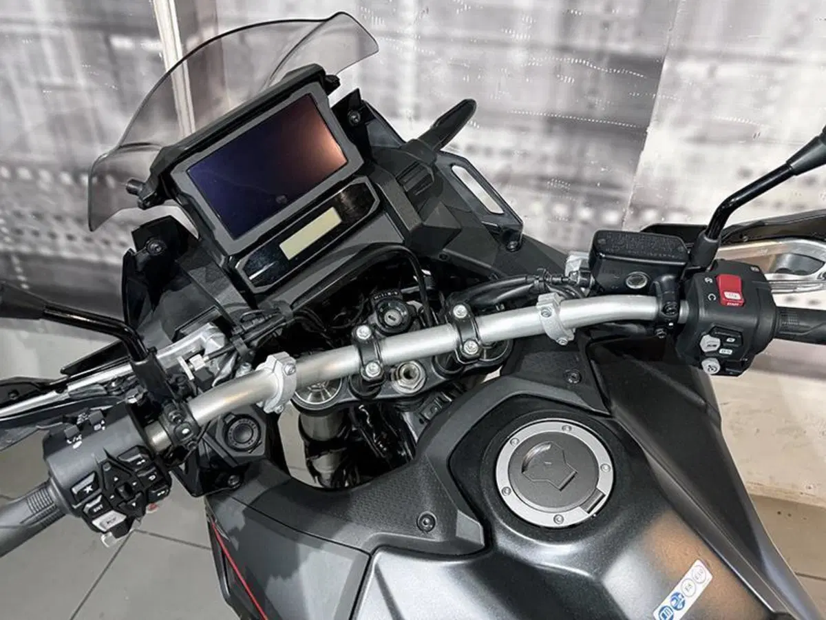 Honda Africa Twin CRF 1100L (2020 - 21) (6)