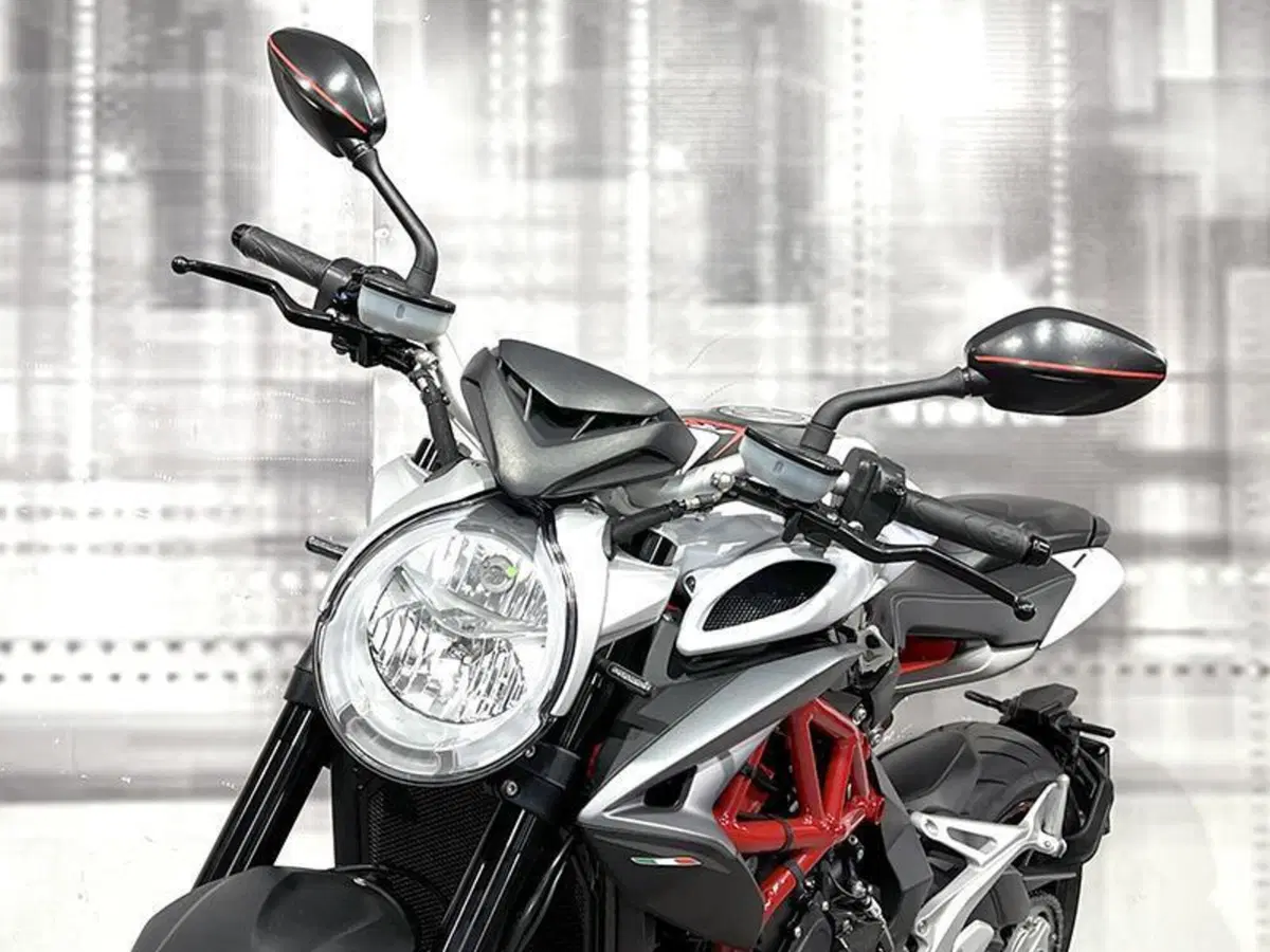 MV Agusta Brutale 800 RR (2017 - 20) (3)