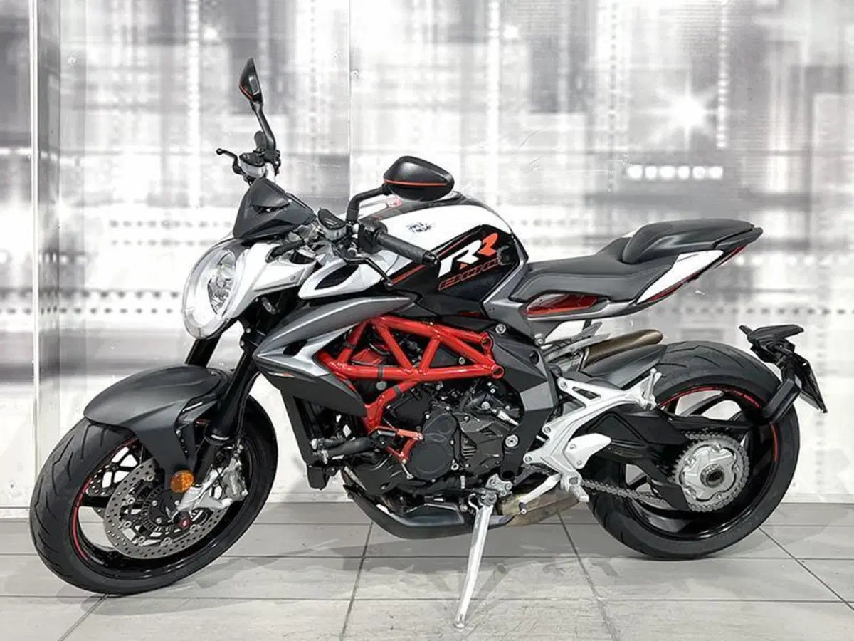 MV Agusta Brutale 800 RR (2017 - 20) (7)