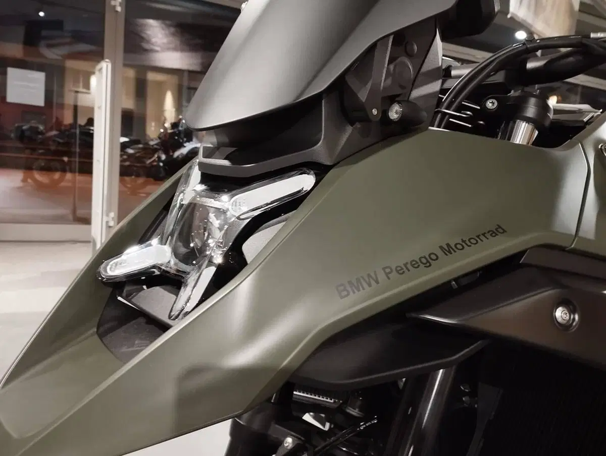 Bmw R 1300 GS (2023 - 26) (2)