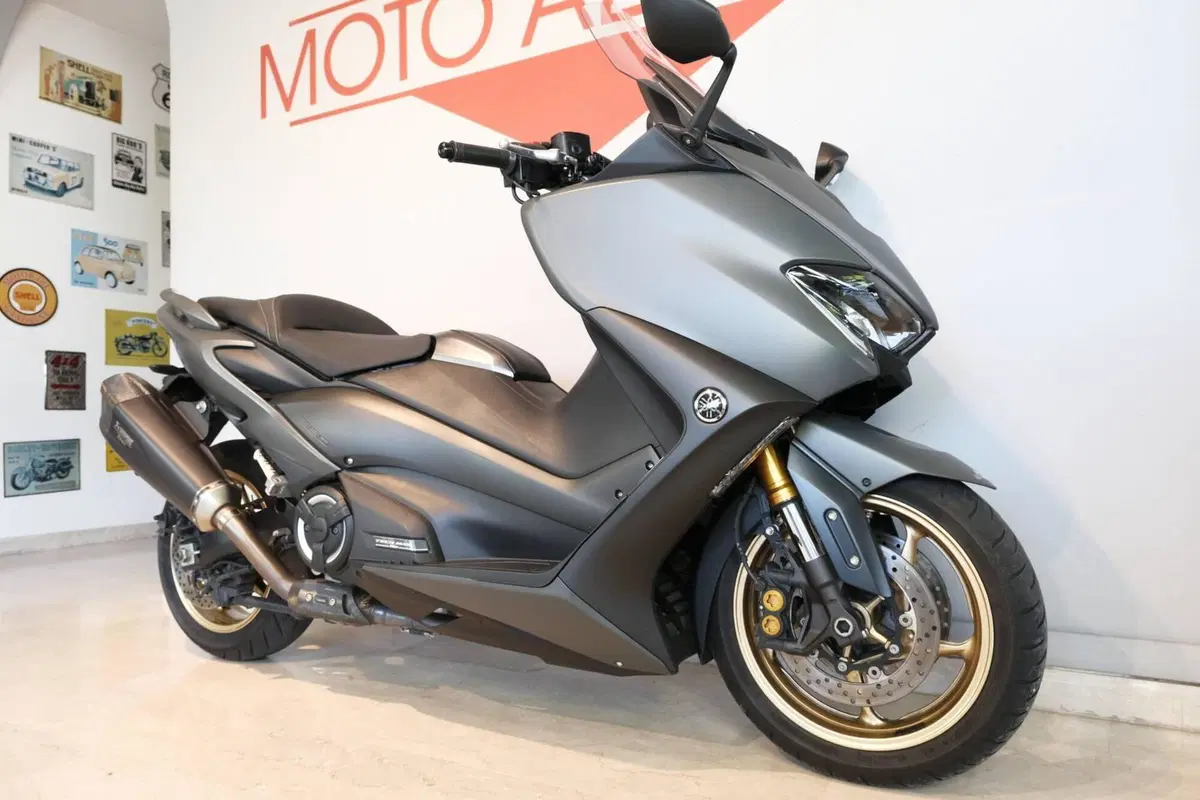 Yamaha T-Max 560 Tech Max (2021) (6)