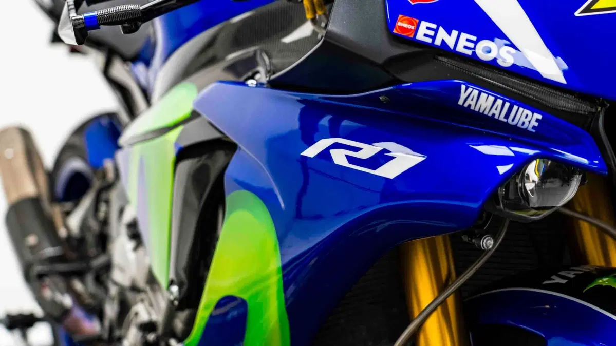 Yamaha YZF R1 M (2015 - 16) (16)