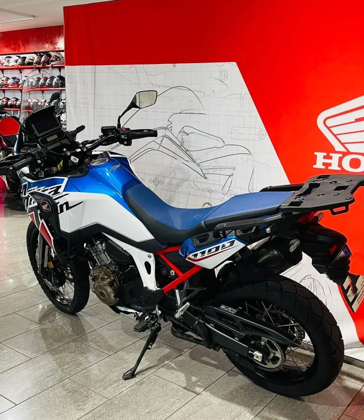 Honda Africa Twin CRF 1100L DCT (2022 - 23) (4)