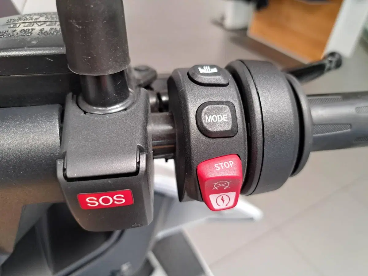 Bmw CE 04 (2021 - 25) (6)