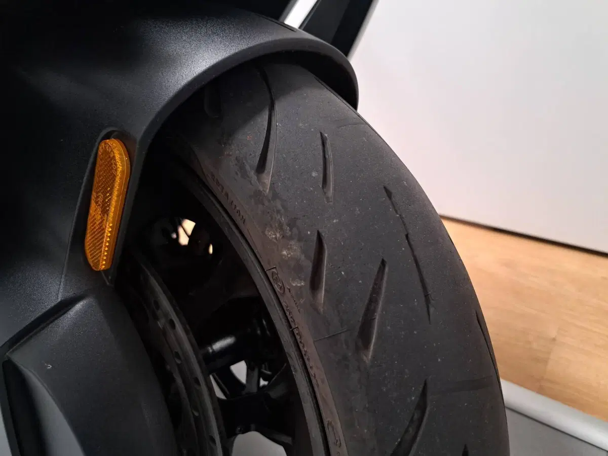 Bmw CE 04 (2021 - 25) (8)