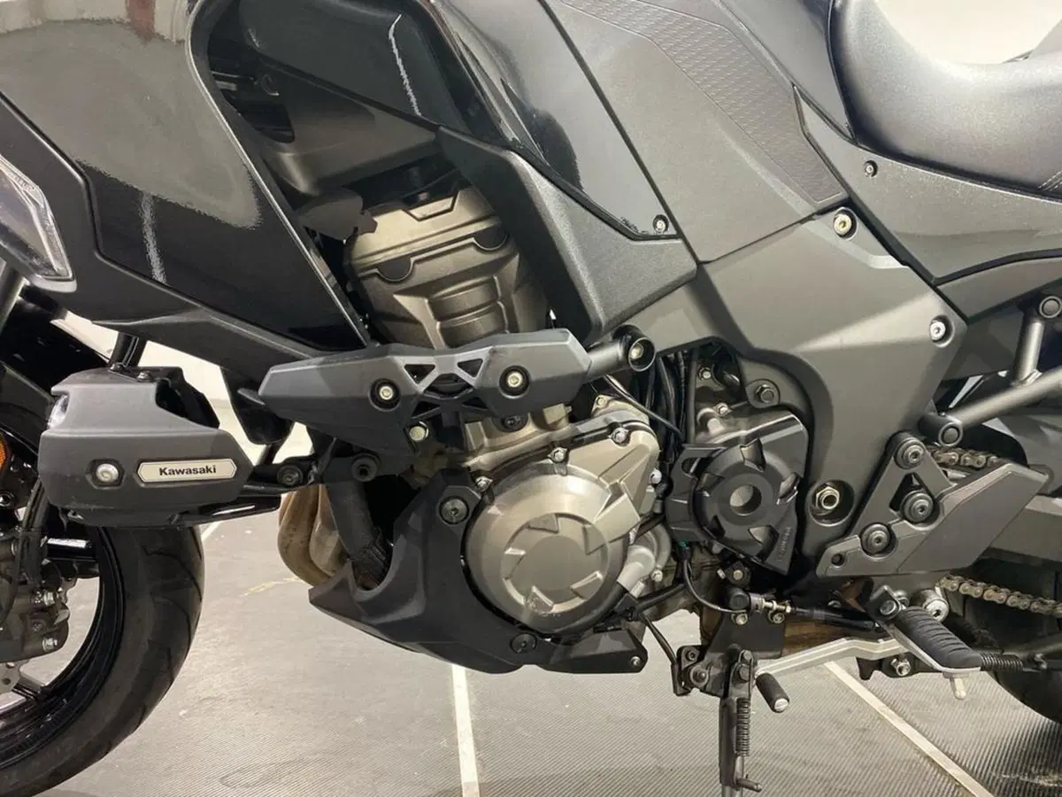 Kawasaki Versys 1000 Grand Tourer SE (2019 - 20) (13)