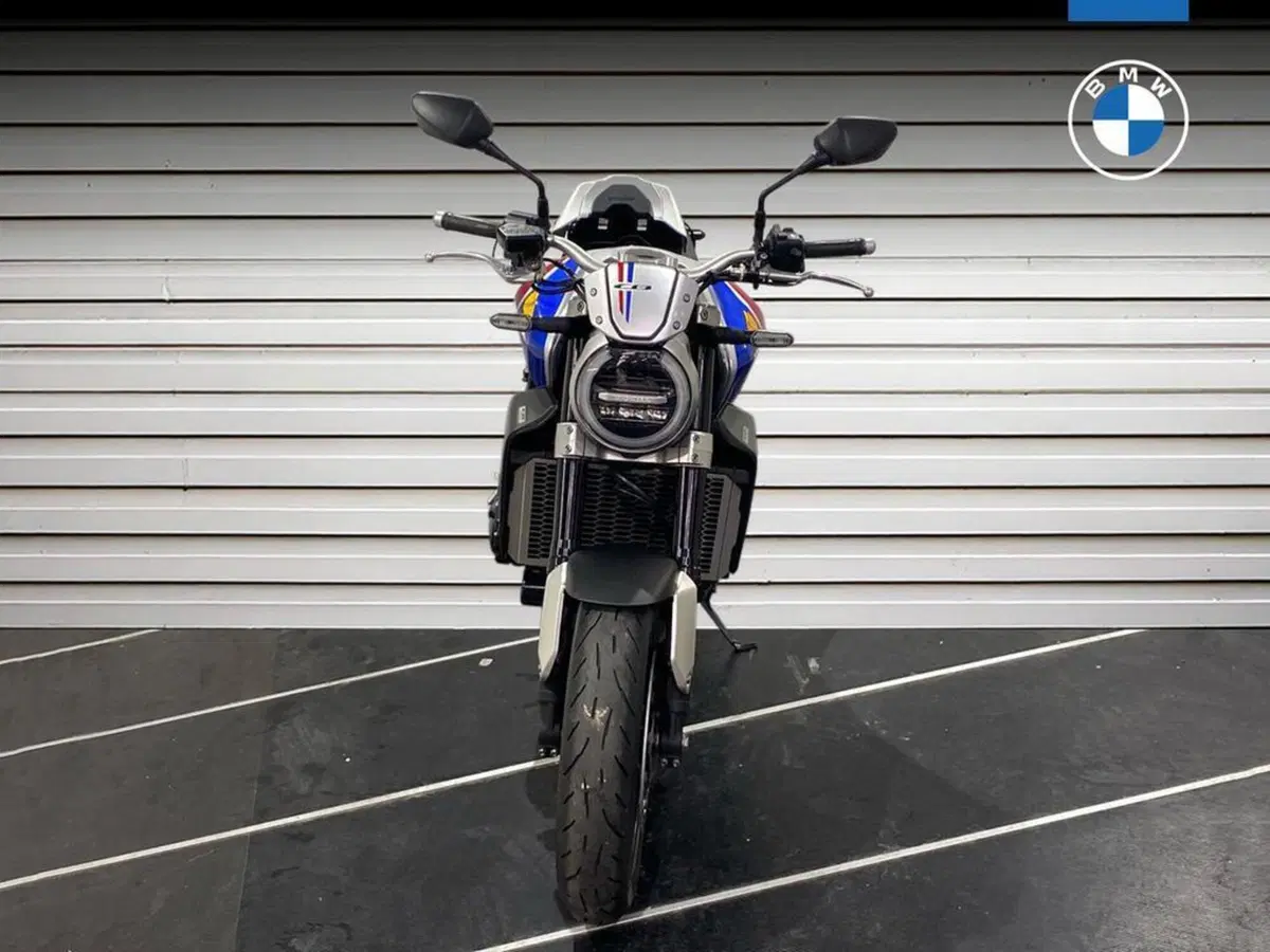 Honda CB 1000 R + Neo Sport Cafè (2019 - 20) (2)
