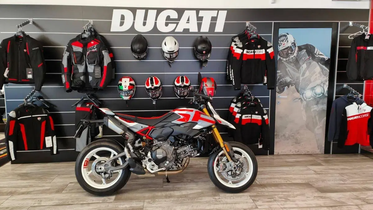 Ducati Hypermotard V2 SP (2026)