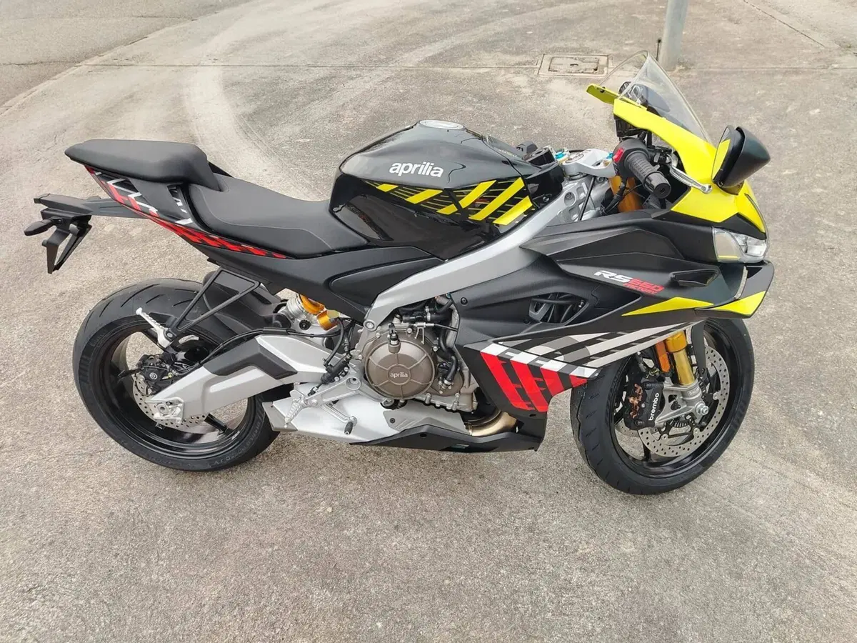Aprilia RS 660 Factory (2025 - 26) (4)