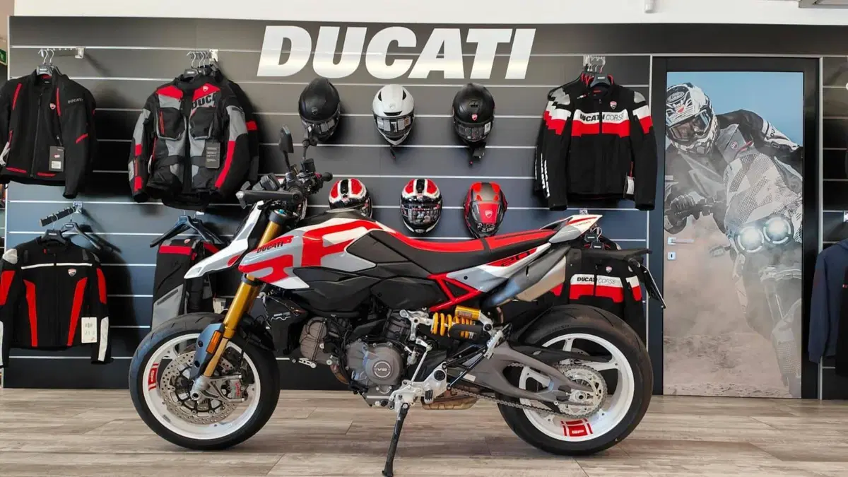 Ducati Hypermotard V2 SP (2026) (5)