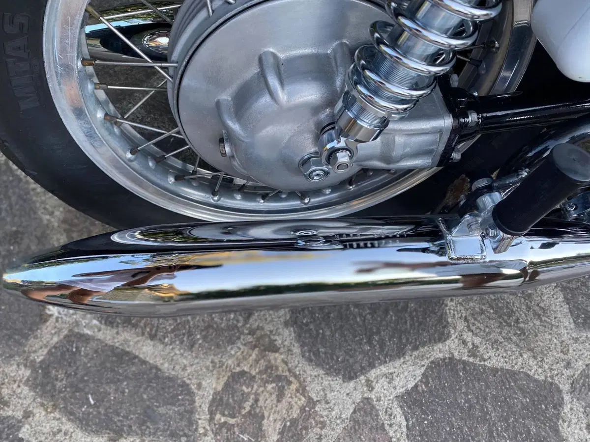 Moto Guzzi V7 special  (3)