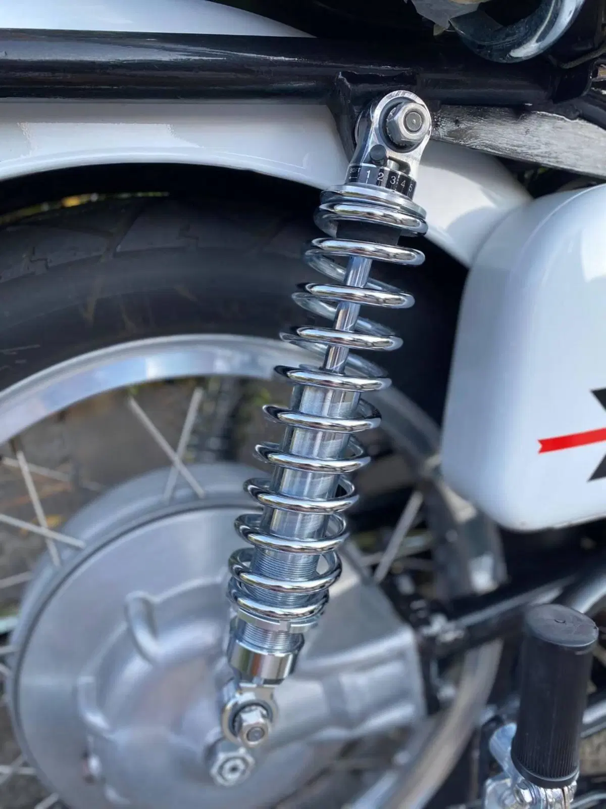 Moto Guzzi V7 special  (4)