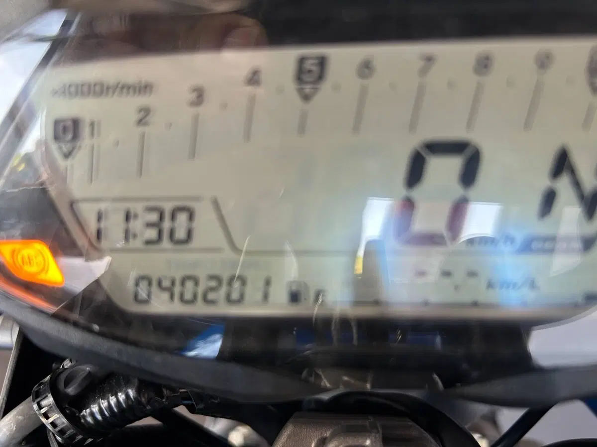 Suzuki SV 650 (2016 - 20) (7)