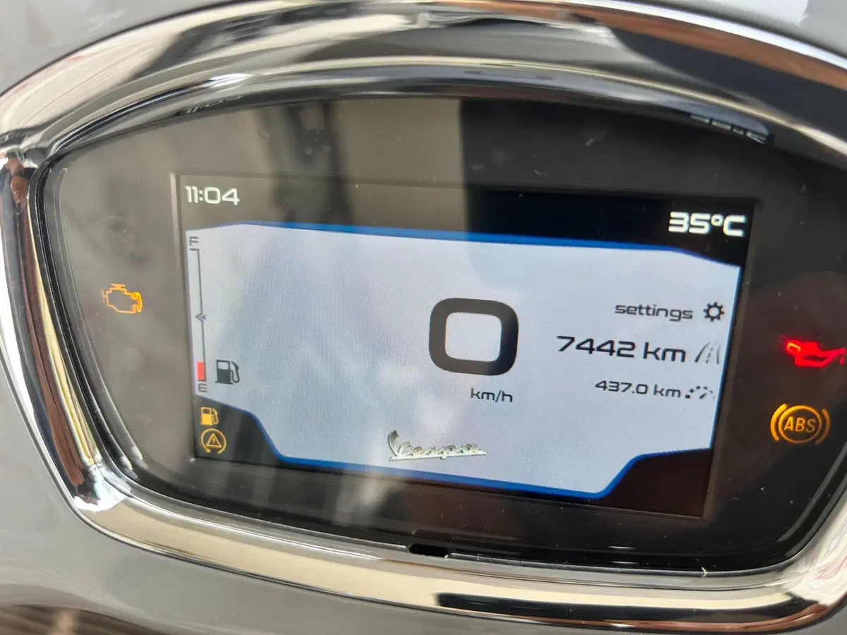 Vespa GTS 300 Hpe Super Tech (2019) (7)