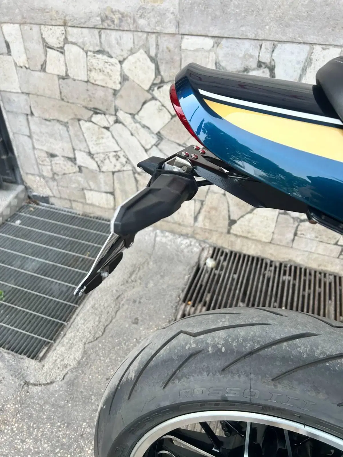 Kawasaki Z 900 RS (2022 - 25) (5)
