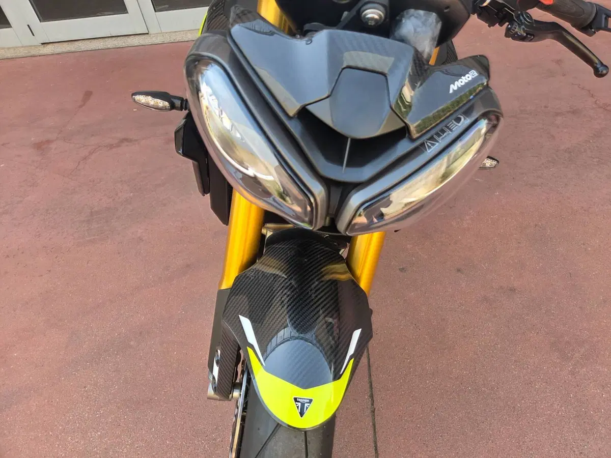 Triumph Street Triple 765 Moto2 (2026) (16)