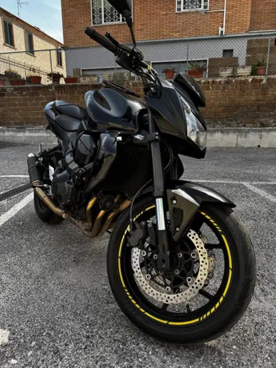 Kawasaki Z 750 (2007 - 14) usata