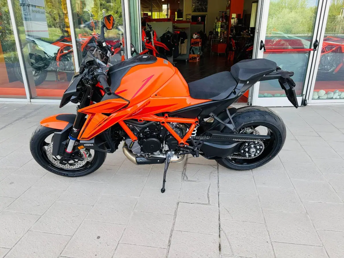 KTM 1390 Super Duke R EVO (2024 - 26) (2)