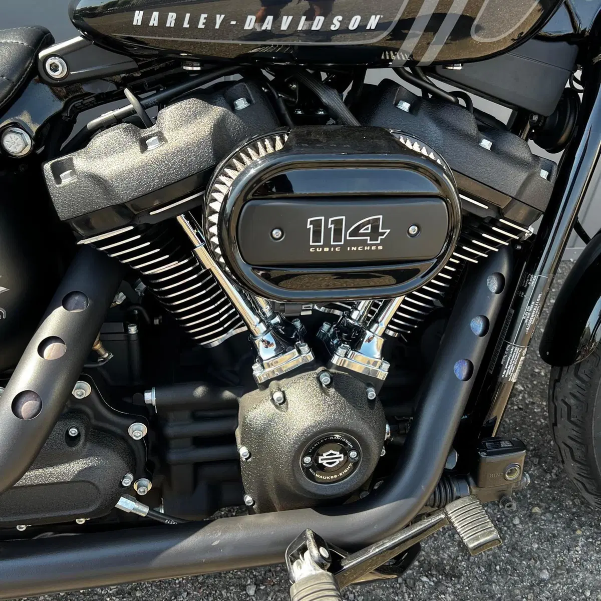 Harley-Davidson Street Bob 114 (2021 - 24) (2)