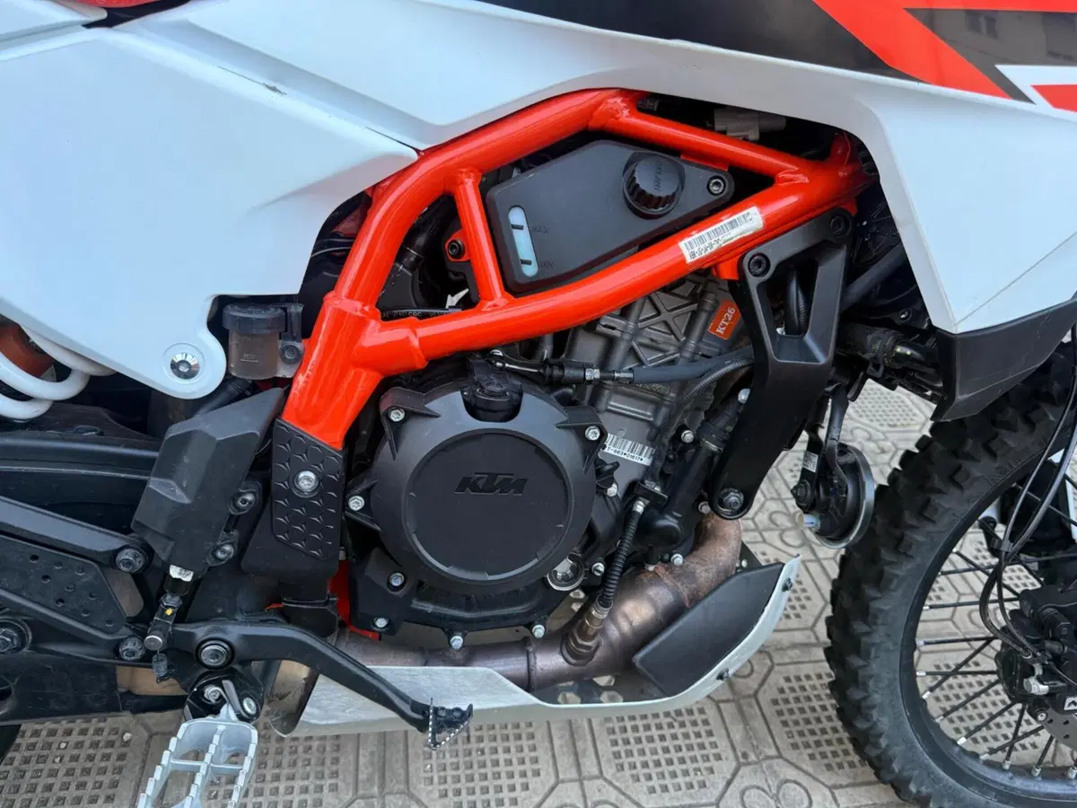 KTM 390 Adventure R (2025 - 26) (5)