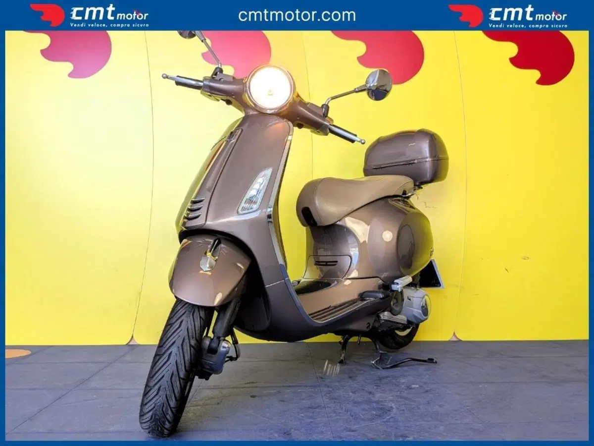 Vespa Primavera 125 3V ie (2014 - 16) (2)
