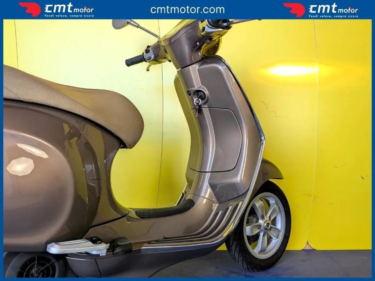Vespa Primavera 125 3V ie (2014 - 16) (8)