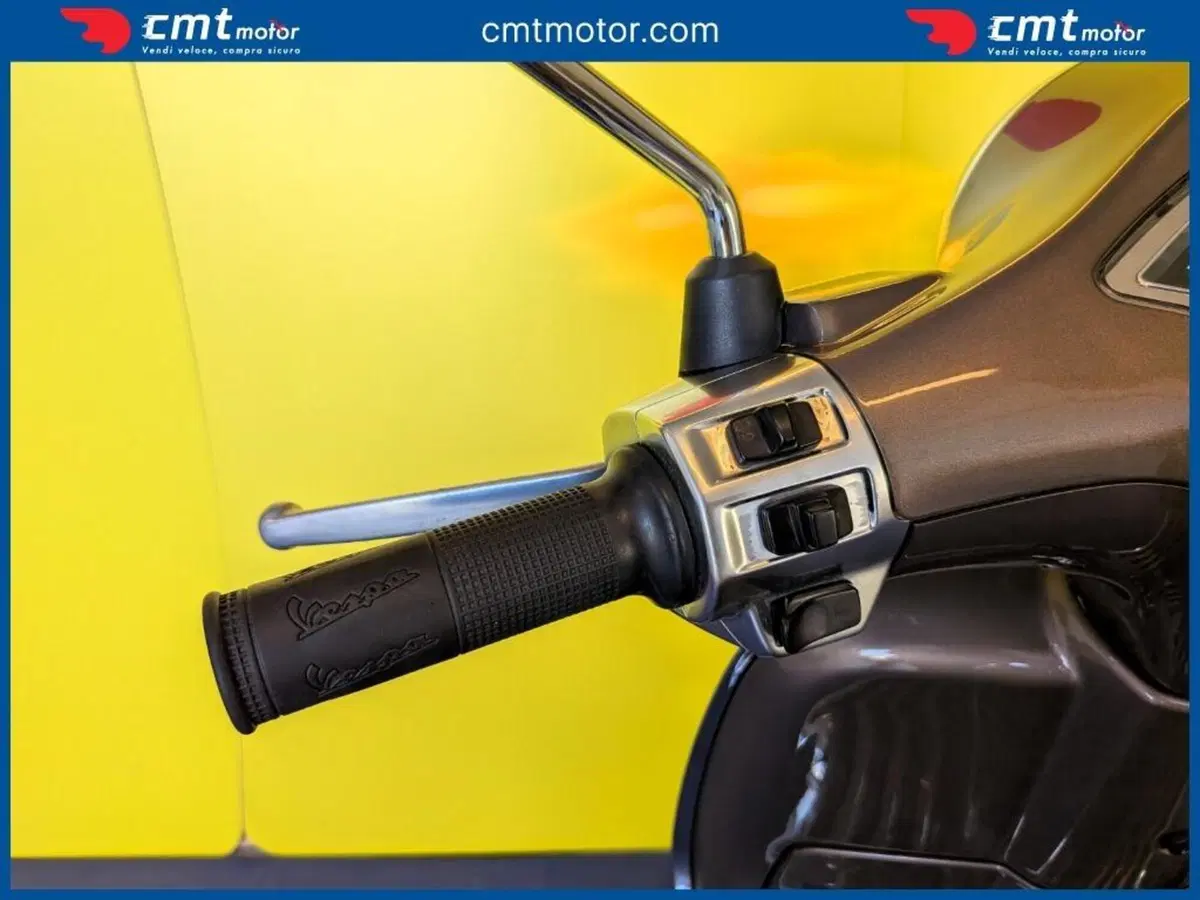 Vespa Primavera 125 3V ie (2014 - 16) (12)