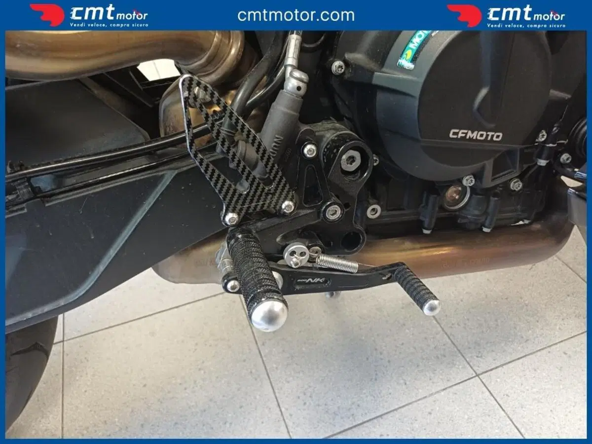 CFMOTO 800NK Advanced (2023 - 26) (6)