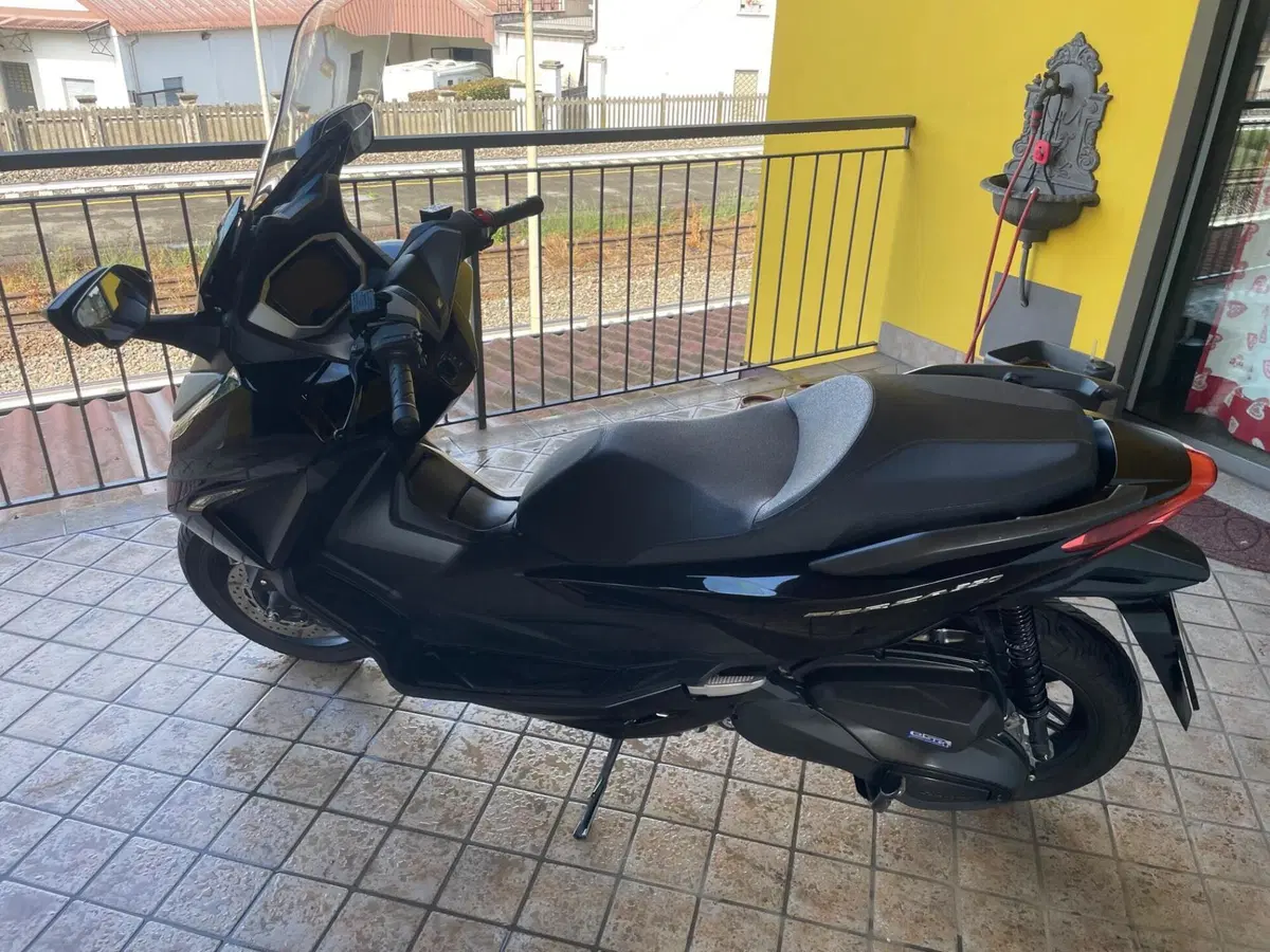 Honda Forza 350 (2025 - 26) (3)