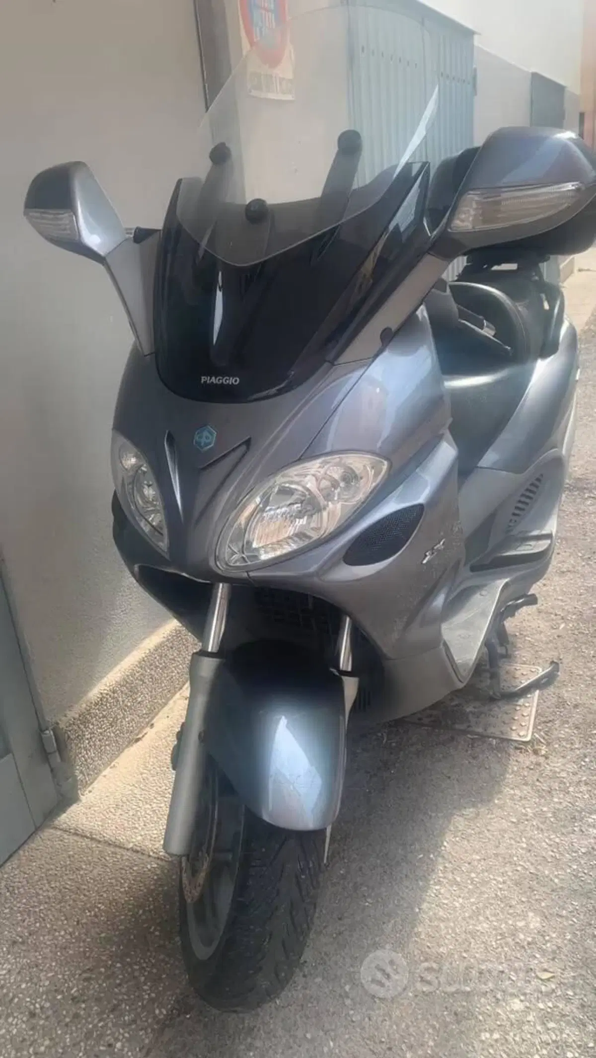 Piaggio X9 250 Evolution (3)