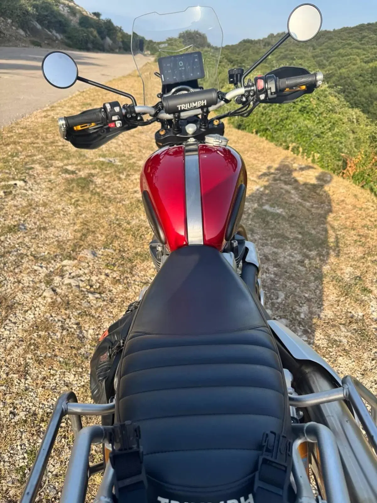 Triumph Scrambler 1200 XE Gold Line Edition (2021 - 22) (8)