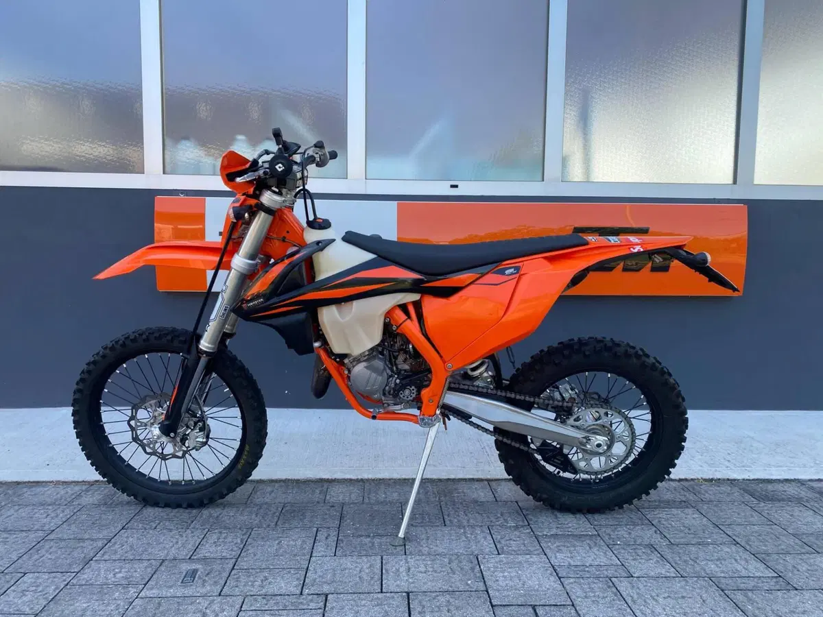 KTM 125 XC-W (2019) (3)