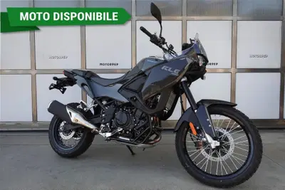 Kawasaki KLE 500 (2026) nuova