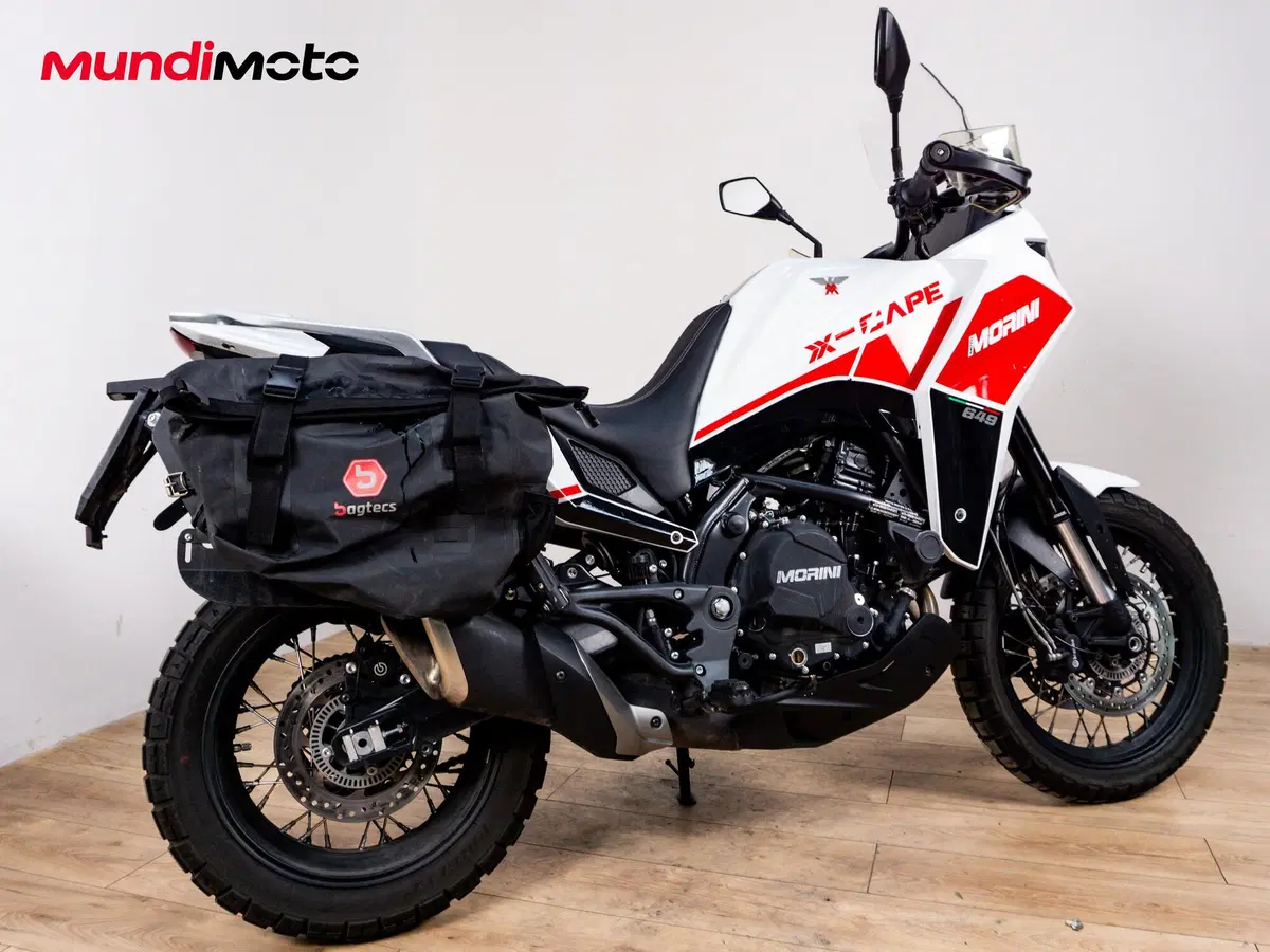 Moto Morini X-Cape 650 (2021 - 26) (3)