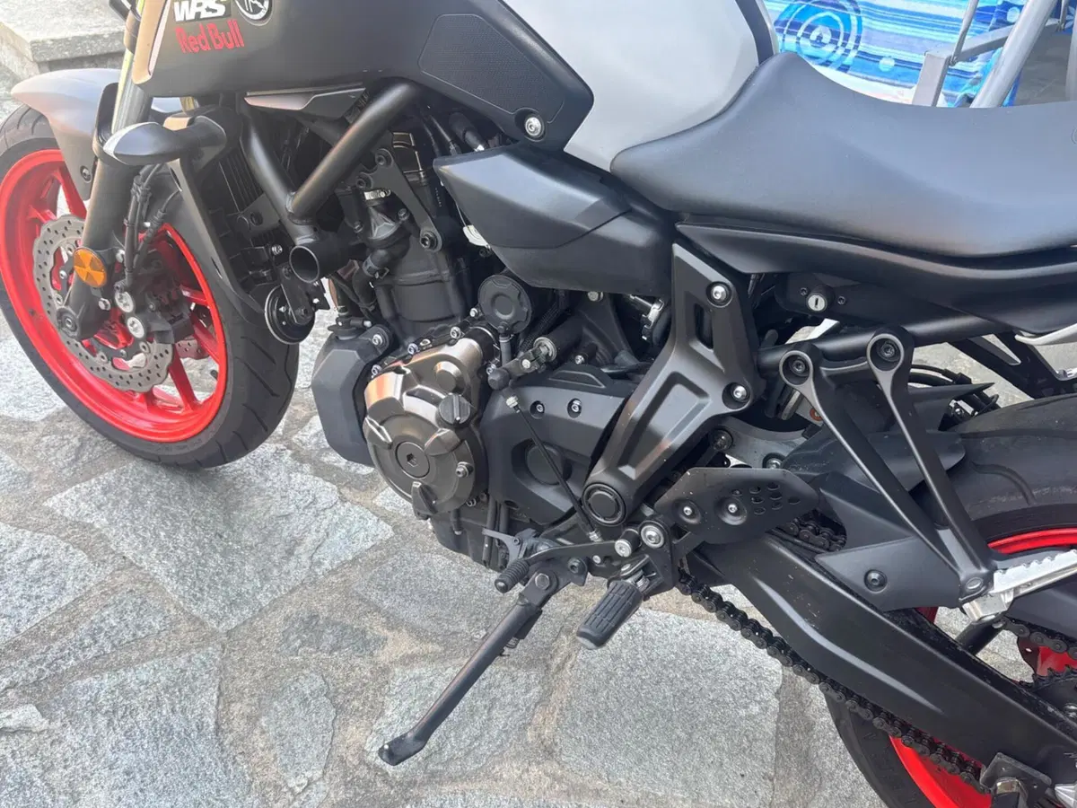 Yamaha MT-07 (2018 - 20) (3)