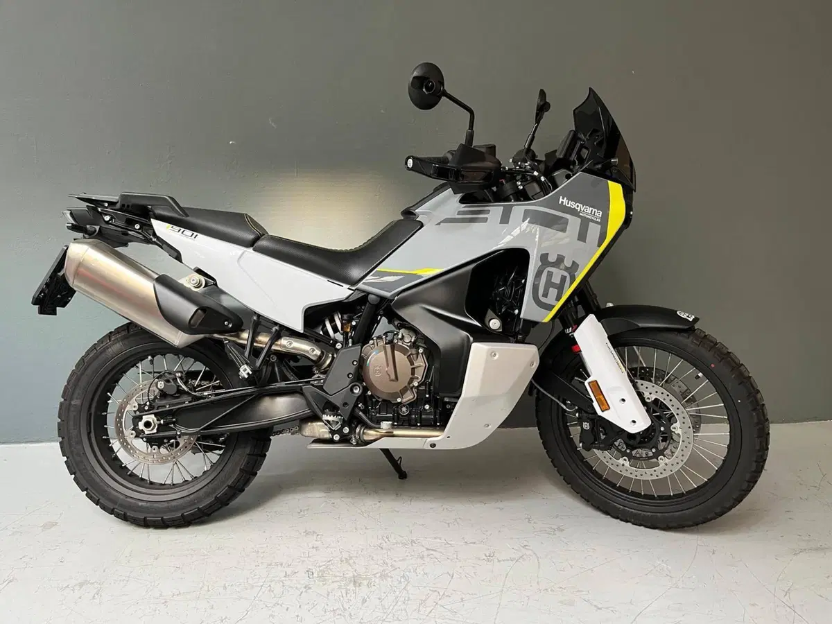 Husqvarna Norden 901 (2022 - 26)