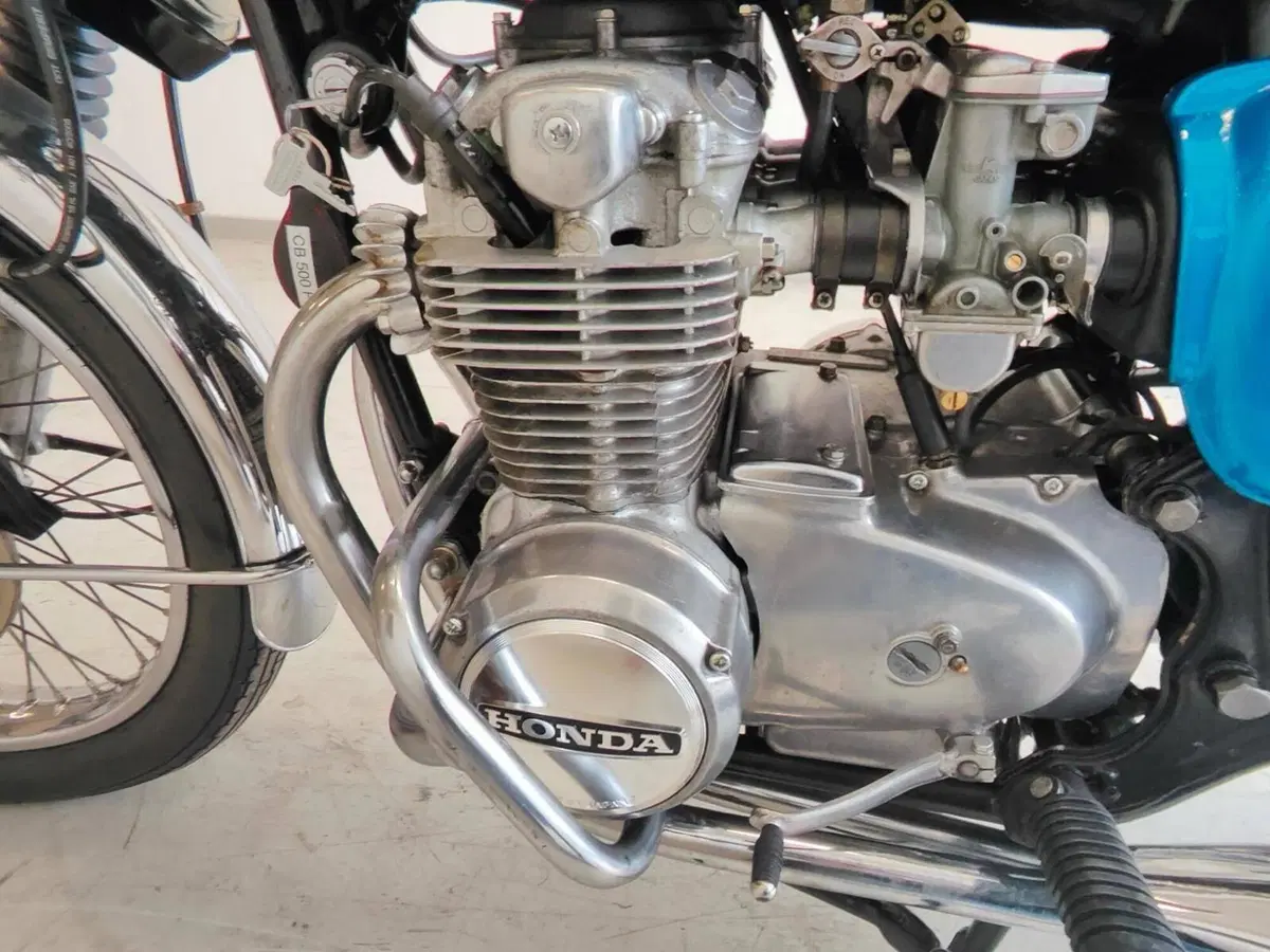 Honda CB 500 FOUR (16)