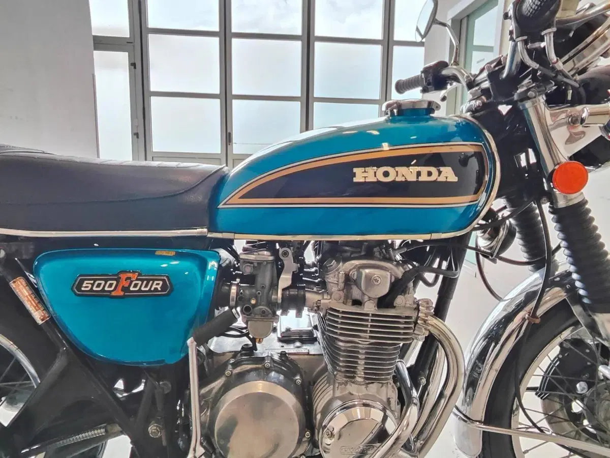 Honda CB 500 FOUR (3)