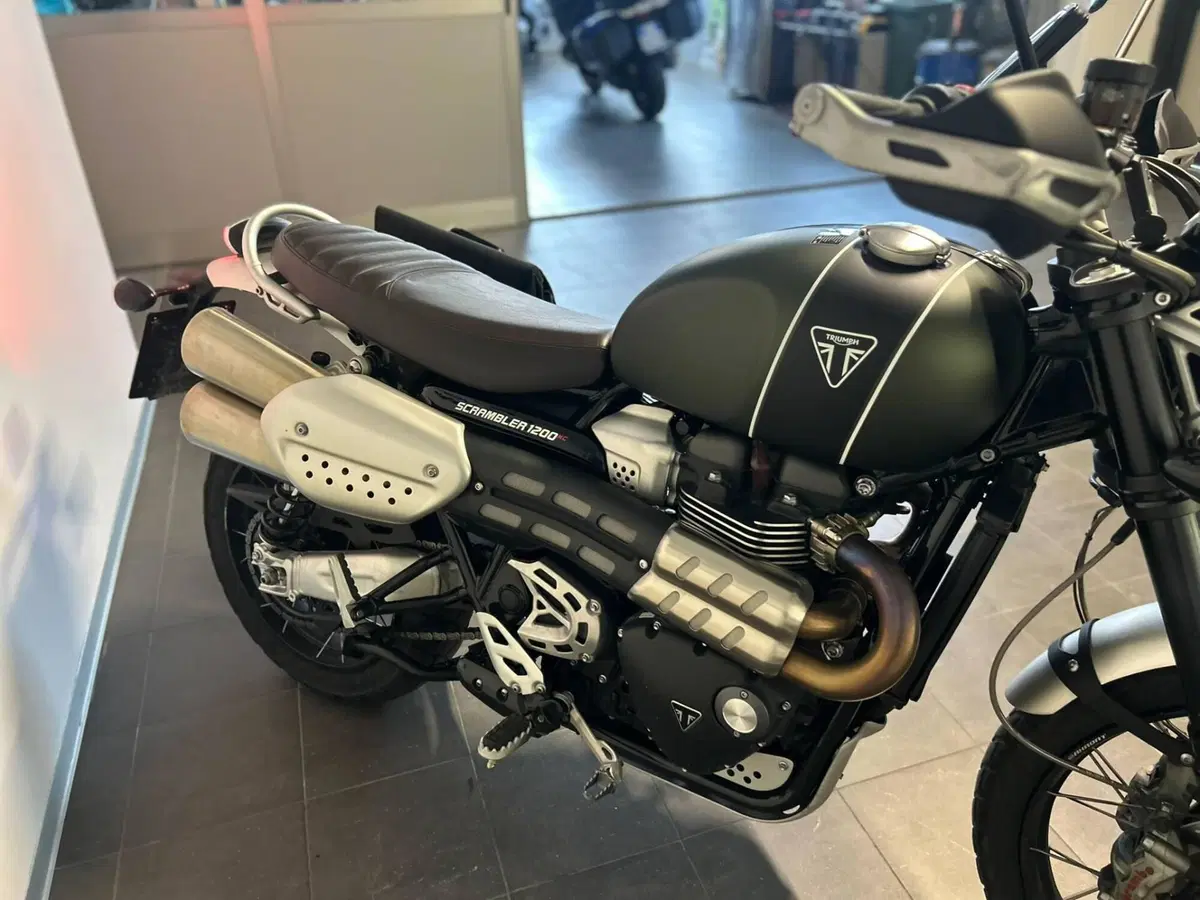 Triumph Scrambler 1200 XC (2021 - 23) (10)