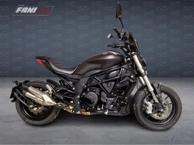 Benelli 502 C (2021 - 25) usata