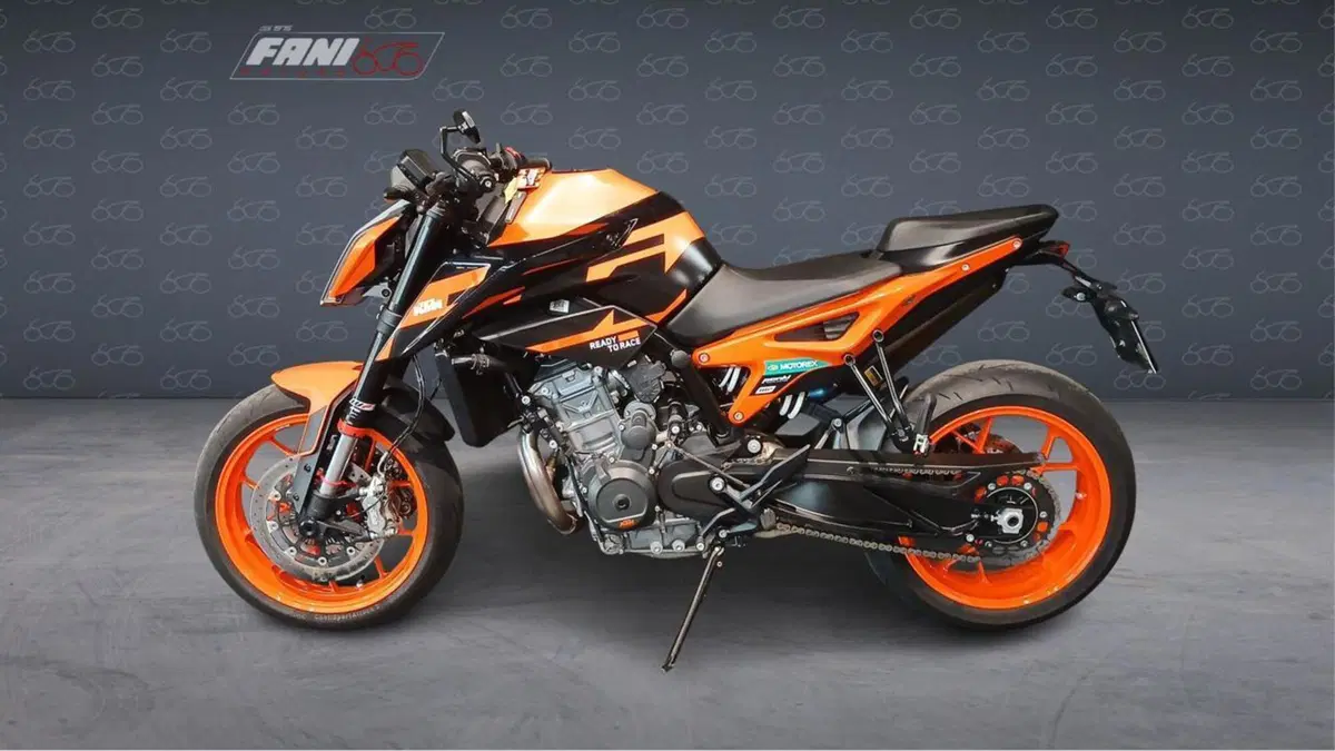 KTM 890 Duke GP (2022 - 23) (2)