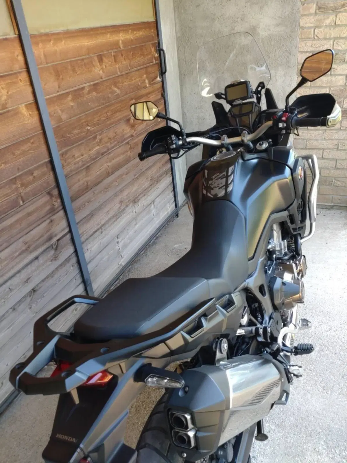 Honda Africa Twin CRF 1000L DCT ABS (2016 - 17) (3)