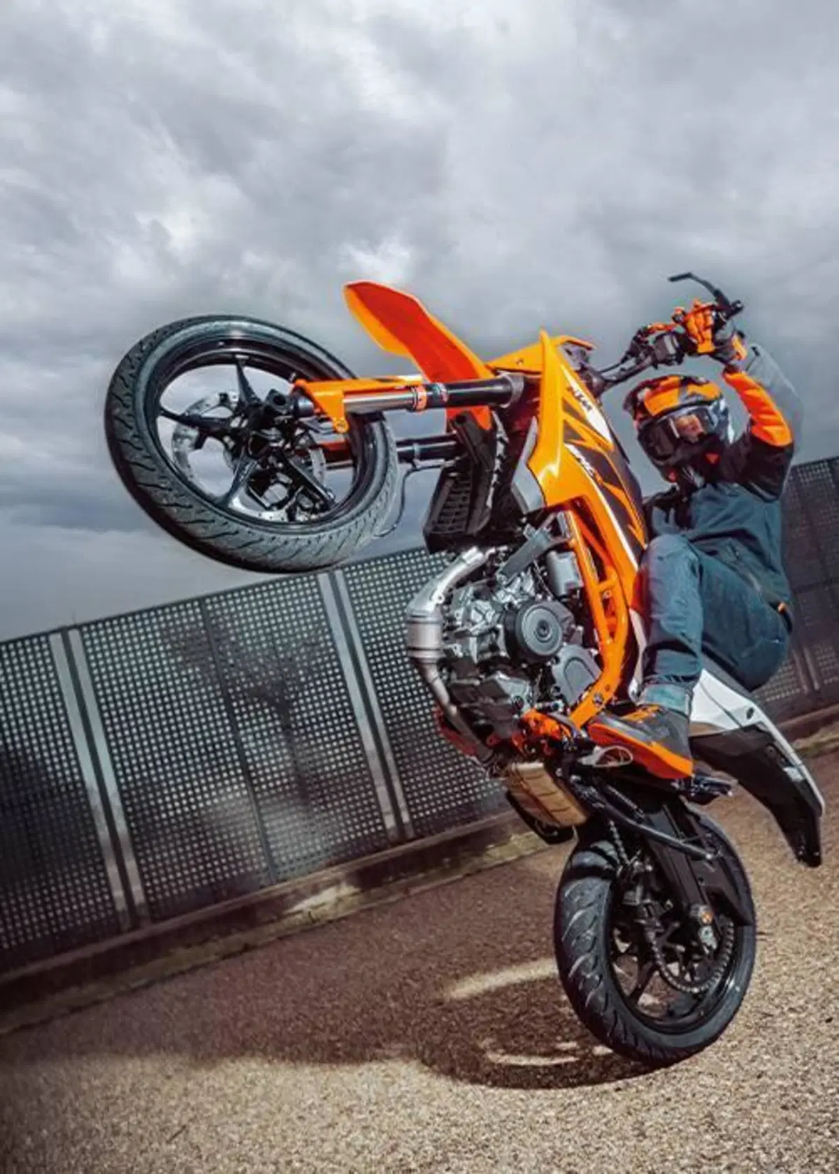 KTM 125 SMC R (2025 - 26) (7)