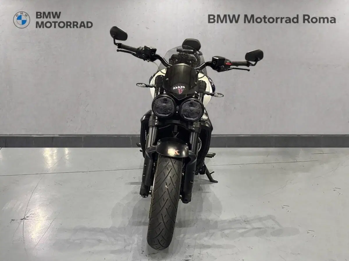 Triumph Rocket 3 R Evel Knievel Special Edition (2025) (3)