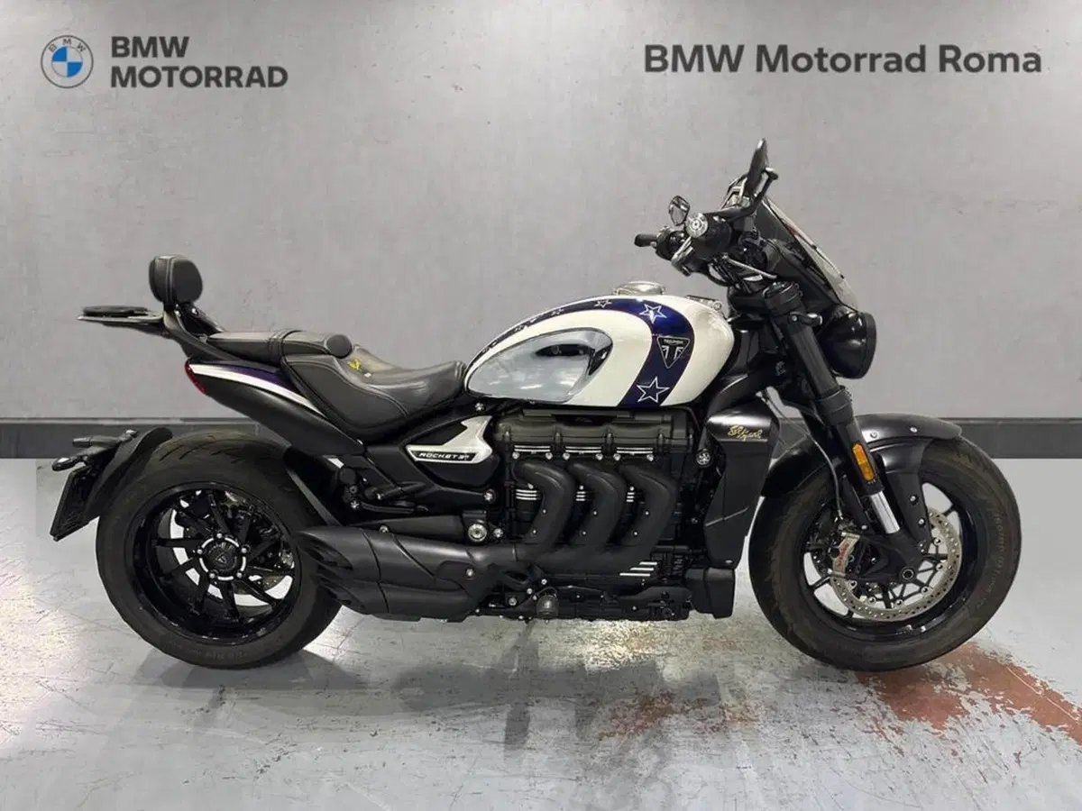Triumph Rocket 3 R Evel Knievel Special Edition (2025) (2)