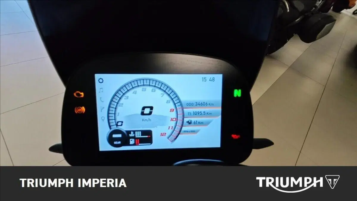 Moto Morini SEIEMMEZZO SCR (2022 - 26) (6)