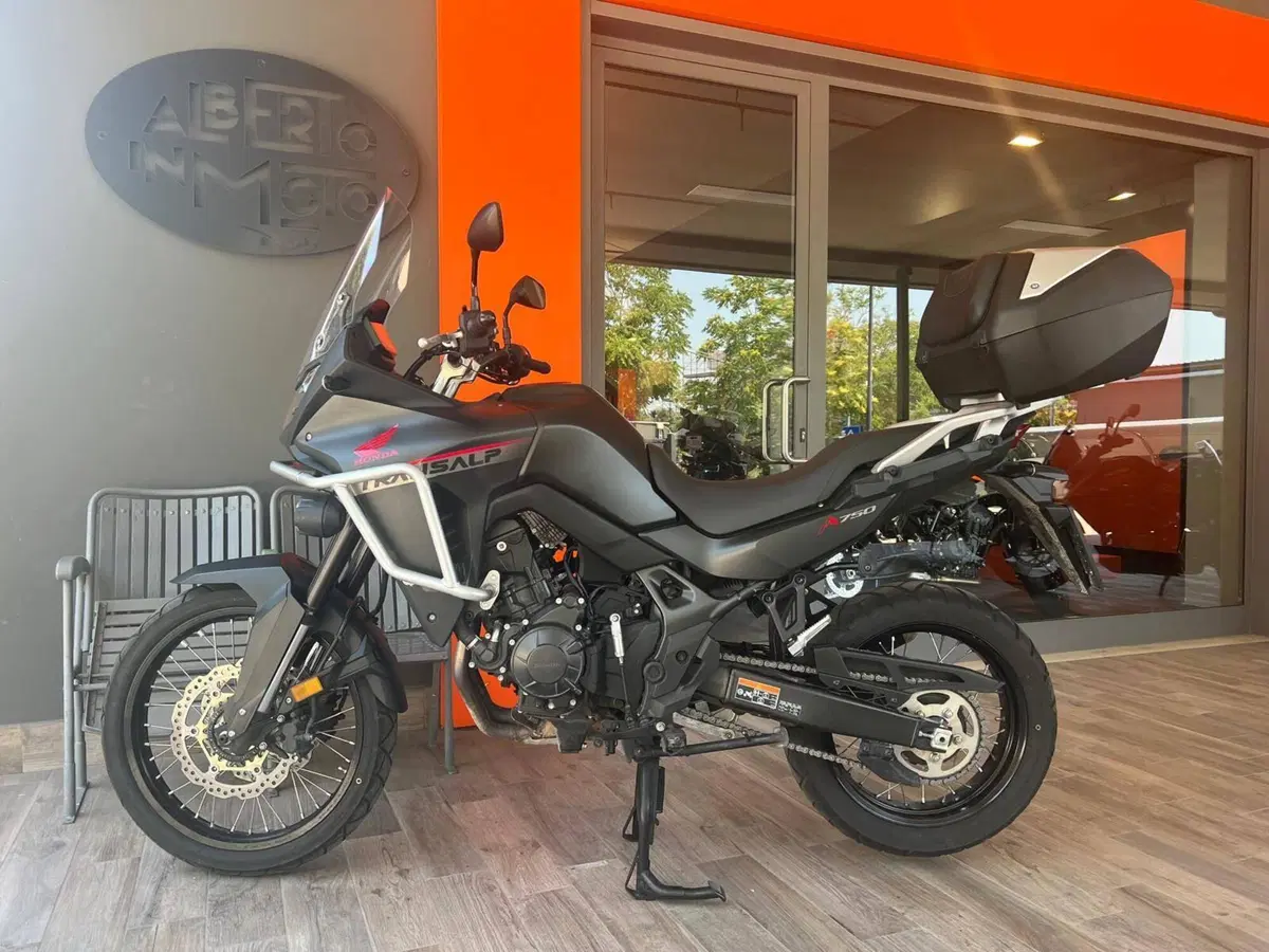 Honda Transalp XL750 (2023 - 24) (9)