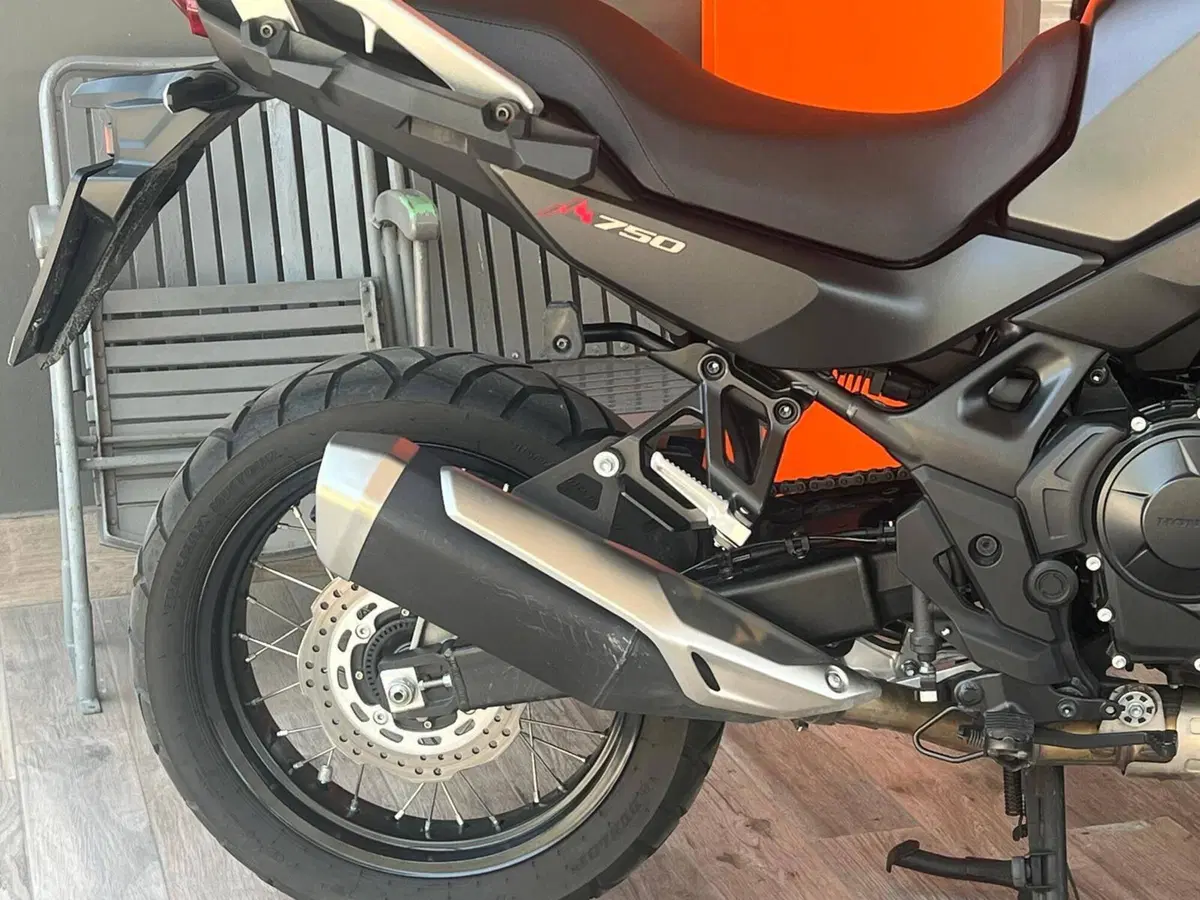 Honda Transalp XL750 (2023 - 24) (11)